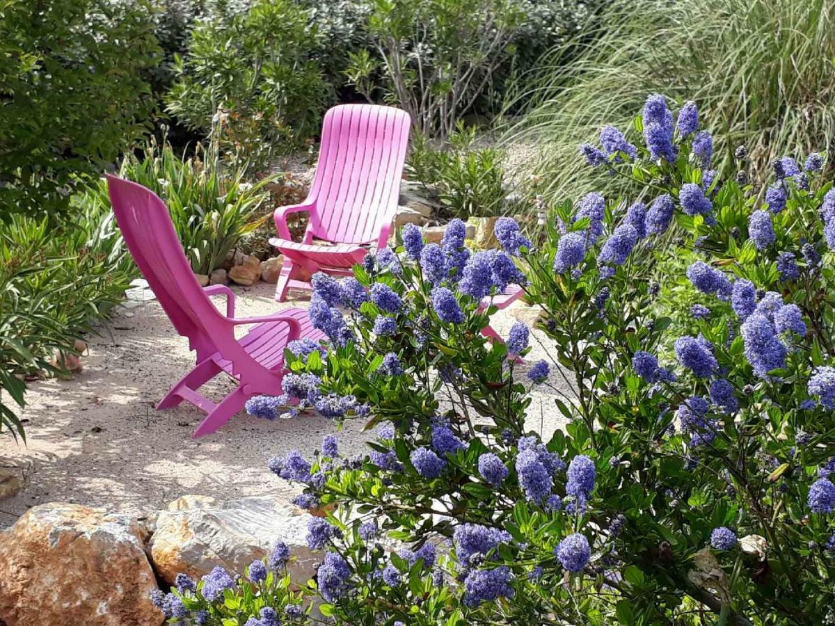 Bed and Breakfast La Colombe Tourrettes Exterior foto